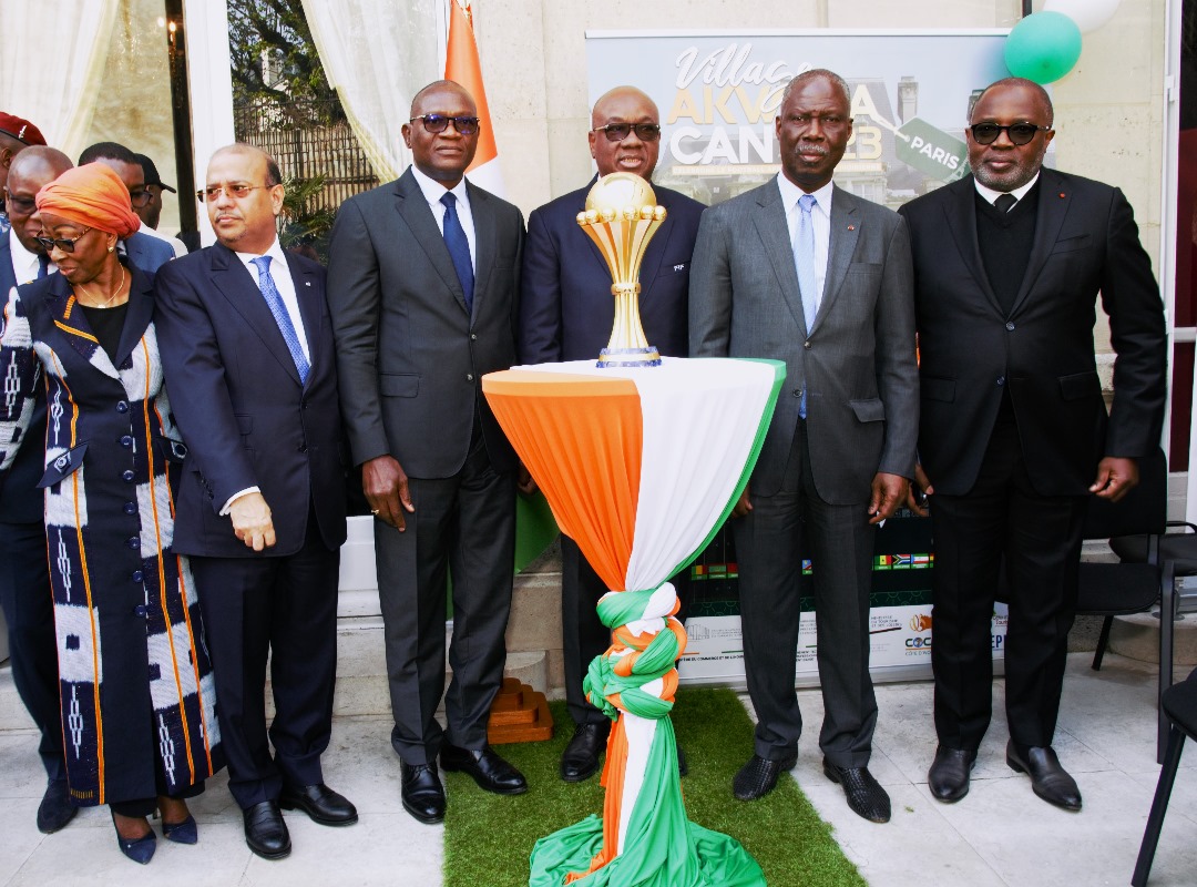 Côte d’Ivoire / CAN 2023: Le trophée présenté à la diaspora ivoirienne d’Europe en France